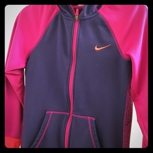 Nike Therma-fit zip up sweater