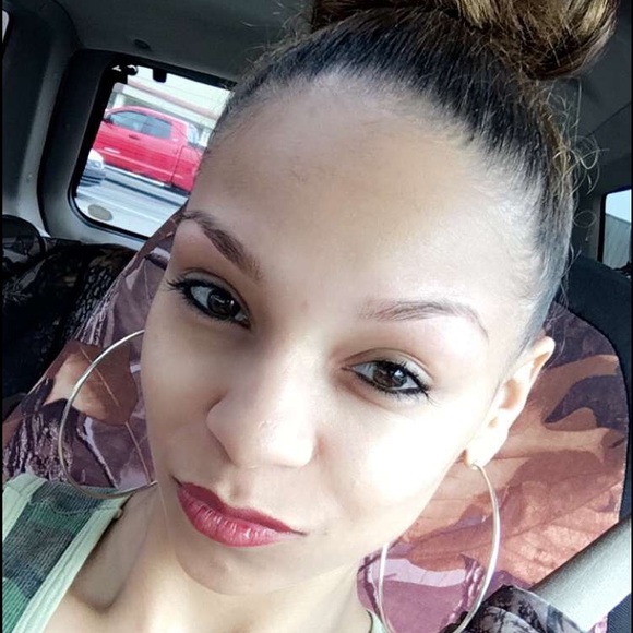 Meet your Posher, Emerald - Picture 3 of 3