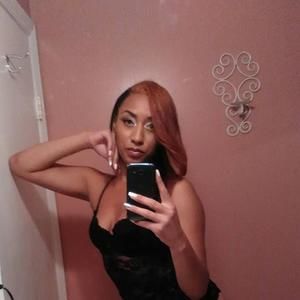 Meet your Posher, Carmella