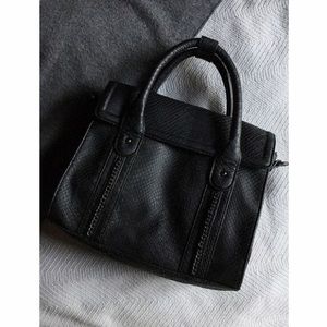 Cute alligator print purse