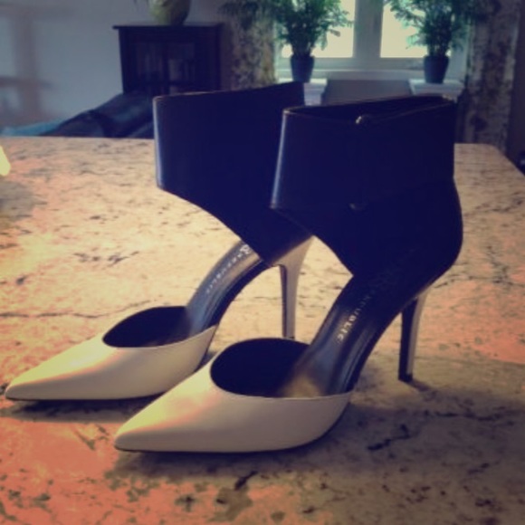 Rock & Republic pumps