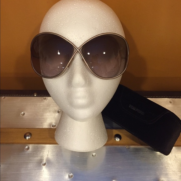 Shades:Tom Ford