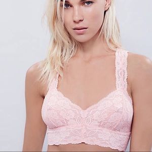 EUC Free People Galloon Lace Racerback
