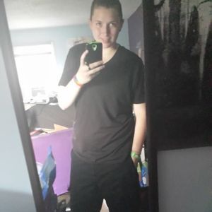 Meet your Posher, Leah