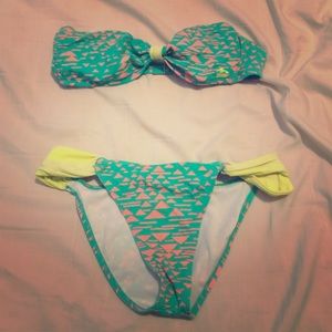 Billabong bikini set
