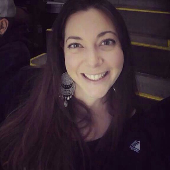 Meet your Posher, Rachelle