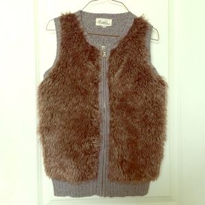 Faux Fur Vest!