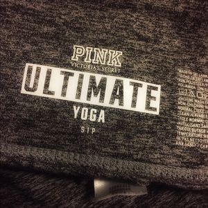 VS Ultimate Yoga Leggings