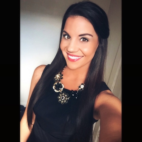 Meet your Posher, Abby - Picture 2 of 3