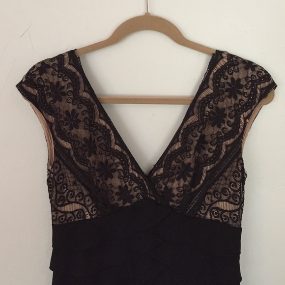 Adrianna Papell  Gown