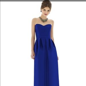 Alfred Sung D619 Size 2 unaltered