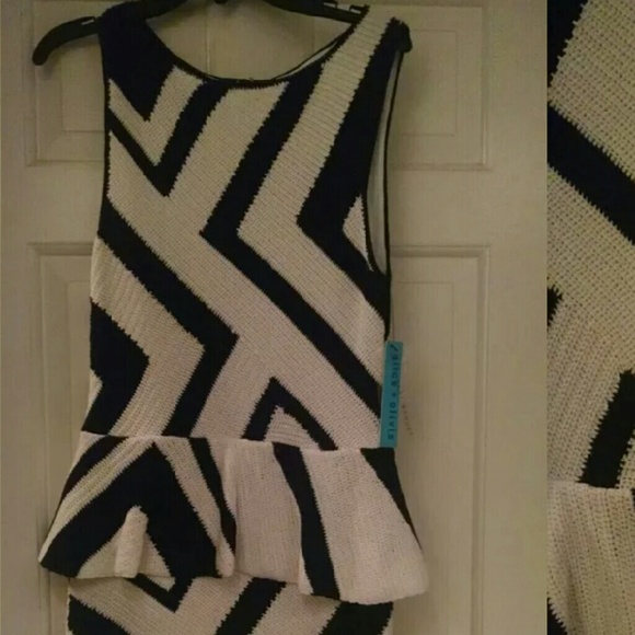 Alice + Olivia Dresses & Skirts - New Alice + Olivia Monaco Crochet Peplum Dress XS