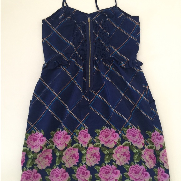 Navy floral dress - Picture 4 of 4