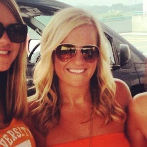 Meet your Posher, Jana