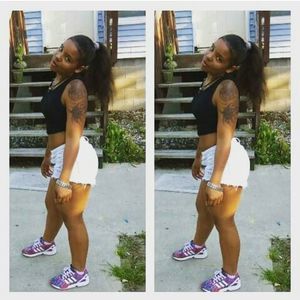 Meet your Posher, Kayla