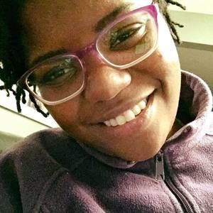 Meet your Posher, Ari