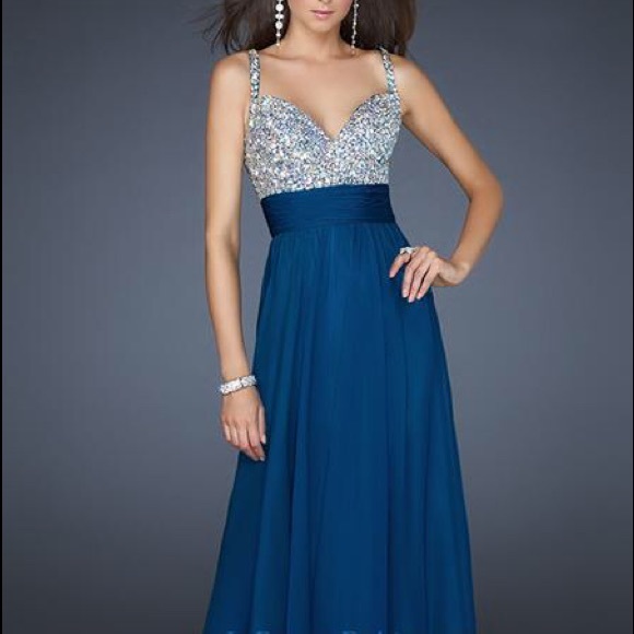 La Femme Prom Dress - Picture 1 of 4