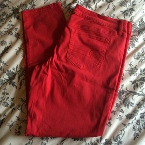 American Eagle bright red stretch jeggings