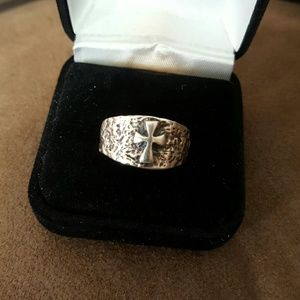 James Avery ring size 7.5