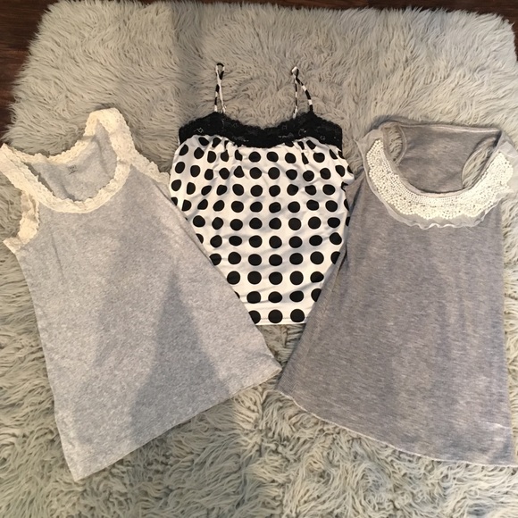 Like New!! Tank bundle!!