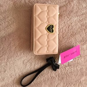 Betsey Jognson Wallet pink