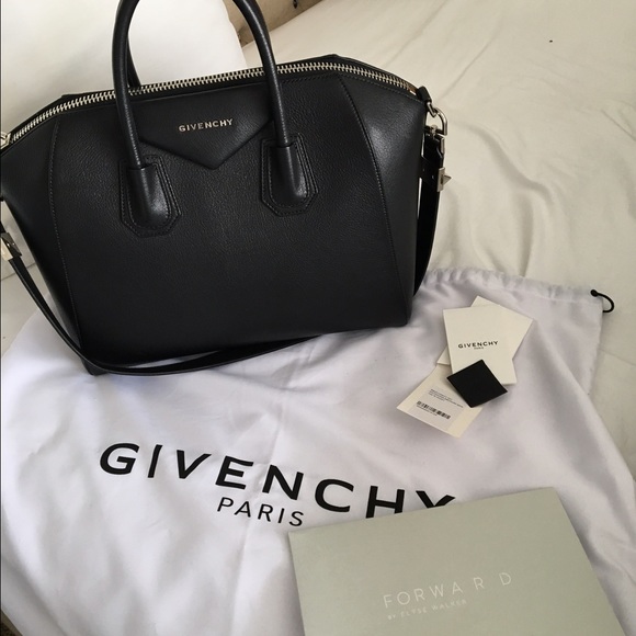 ***SOLD VIA TRADE*** Medium Givenchy Antigona - Picture 3 of 4