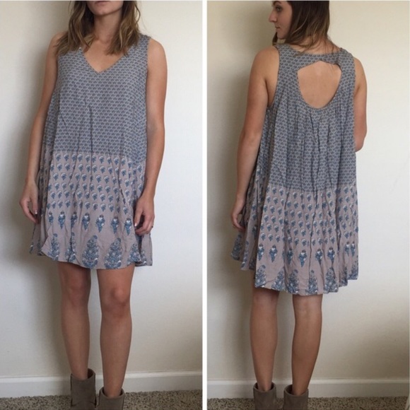 Paisley • Swing Cut Out Dress - Picture 3 of 3