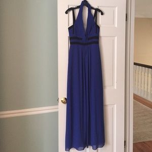 Bcbg gown/prom dress "margarette" small hole about 12 inches from bottom