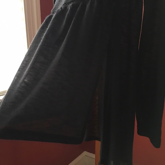 Top - Picture 3 of 4