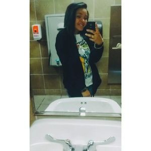 Meet your Posher, Alyssa