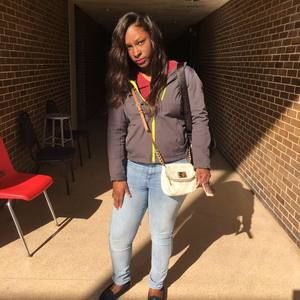 Meet your Posher, Marcella