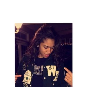 Meet your Posher, Marnae