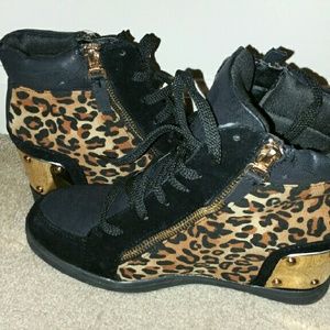 leopard print wedge tennis shoes