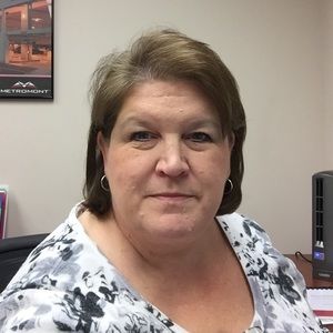 Meet your Posher, Tracey