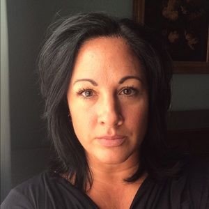 Meet your Posher, Janet