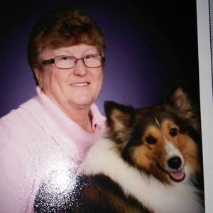 Meet your Posher, Carolyn