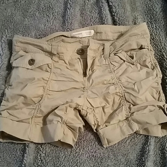 Shorts size 5