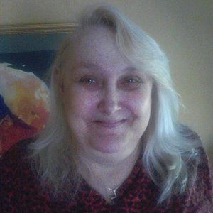 Meet your Posher, Janet