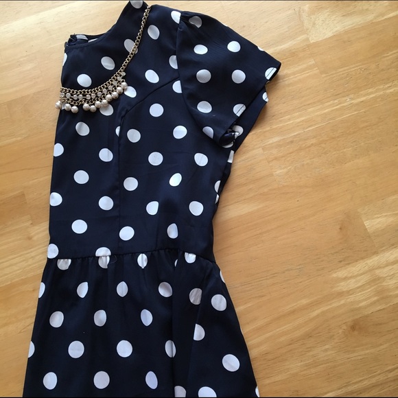 Polka dot swing dress 💠