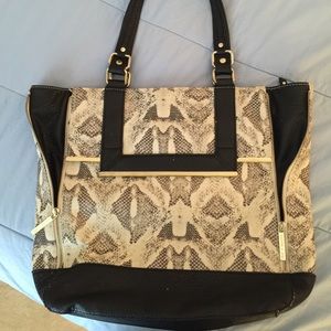 **GONE**!Gorgeous Olivia + Joy Bag