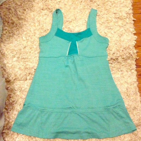 Lucy turquoise blue workout top