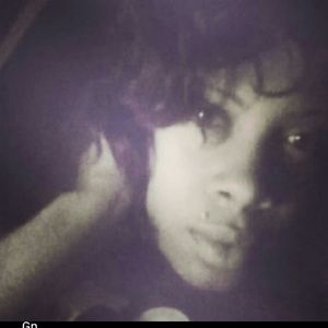 Meet your Posher, Yolanda