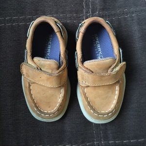 Toddler Velcro Sperry Top-Sider shoes
