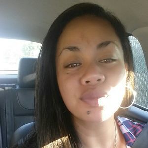 Meet your Posher, Dee