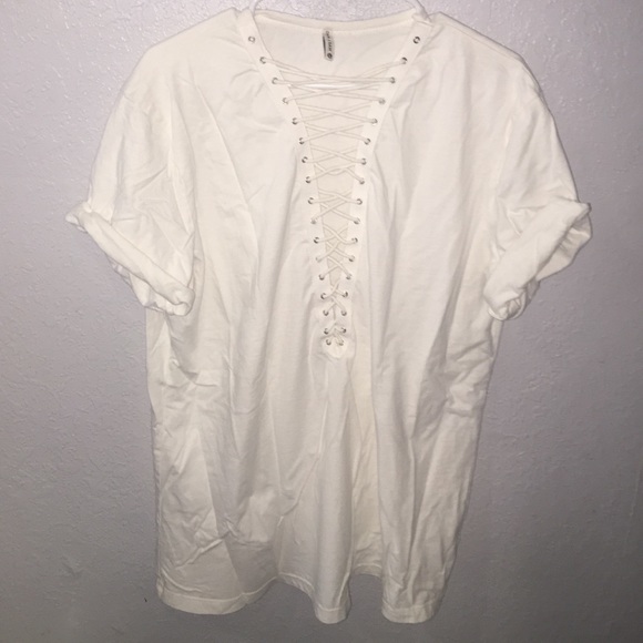 LF lace up tee