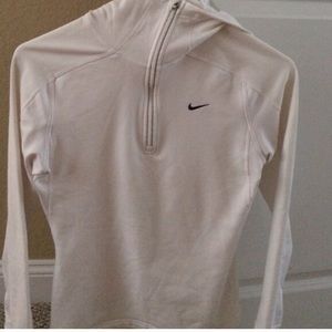 Nike Pullover