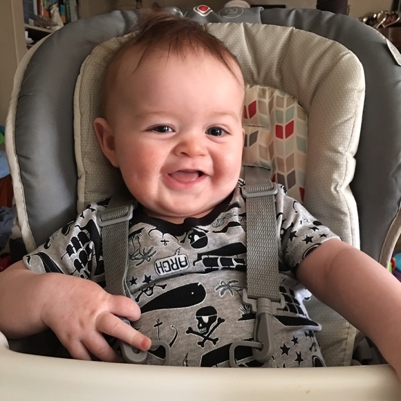 Meet your Posher, Dana - Picture 2 of 3