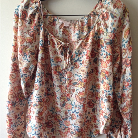 Top - Picture 2 of 3