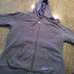 Reversible zip-up