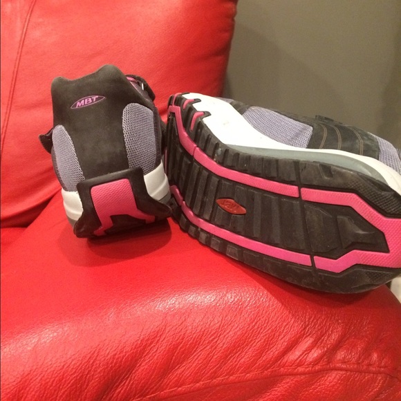 MBT - Picture 2 of 3